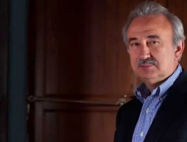 Φυλάκιση 7 μηνών με αναστολή στον Αρ. Πάχτα για συκοφαντική δυσφήμιση
